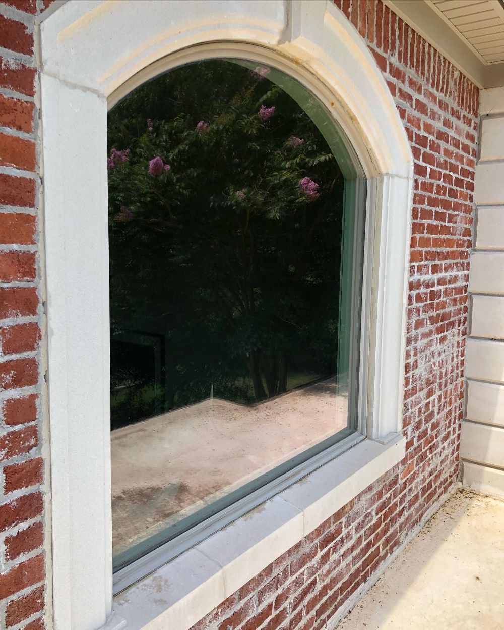 Window Cleaning in Roland, Arkansas